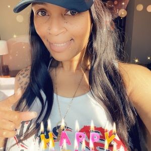 Meet your Posher, Shamika